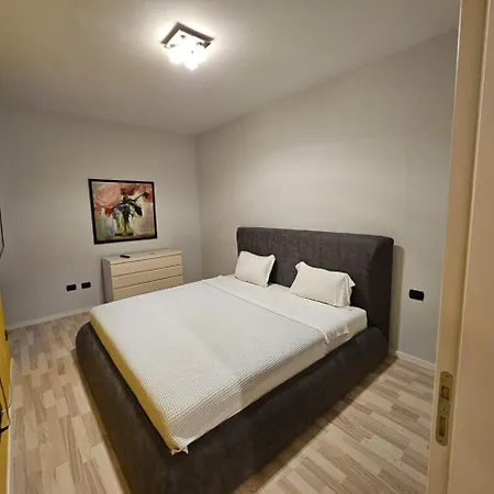 ホテル My ティラナ